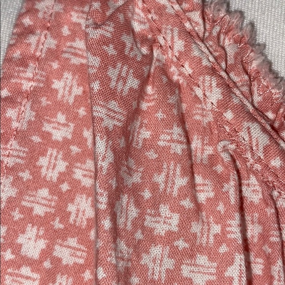 LOFT peach pink and white dainty floral sleeveless v neck prairie blouse XS - Picture 5 of 7